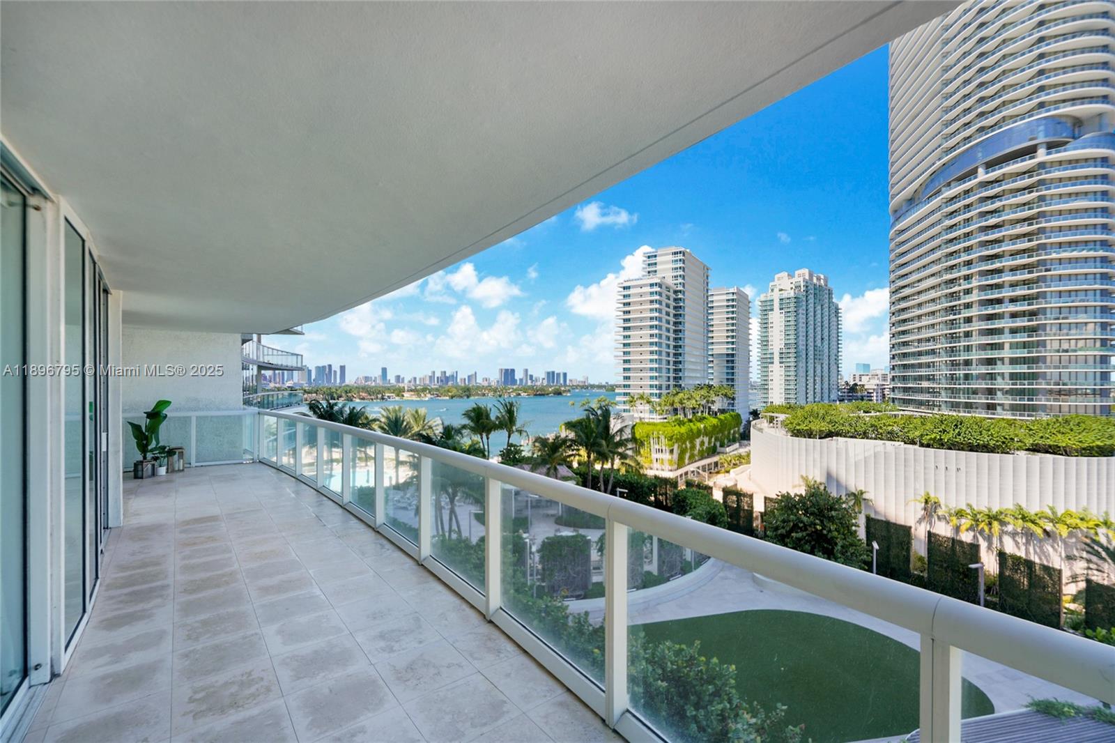 450 Alton Road, Unit 906 Miami Beach, FL 33139 - Photo 32 of 77