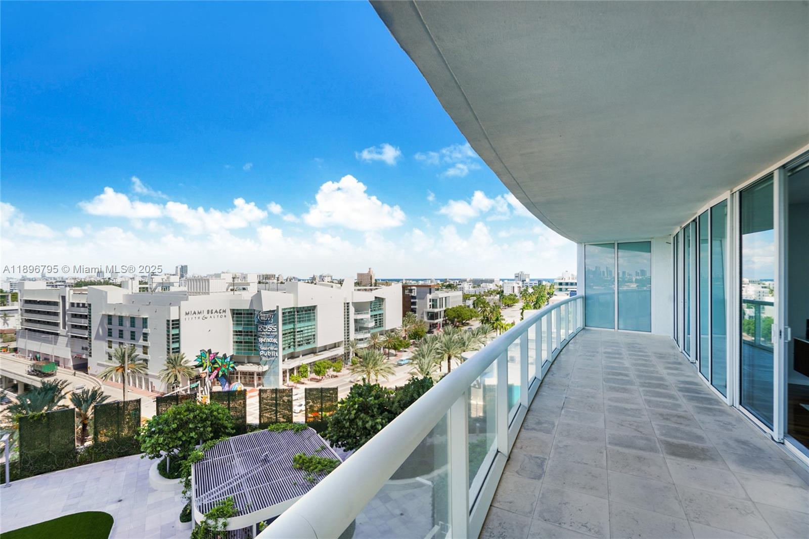 450 Alton Road, Unit 906 Miami Beach, FL 33139 - Photo 35 of 77