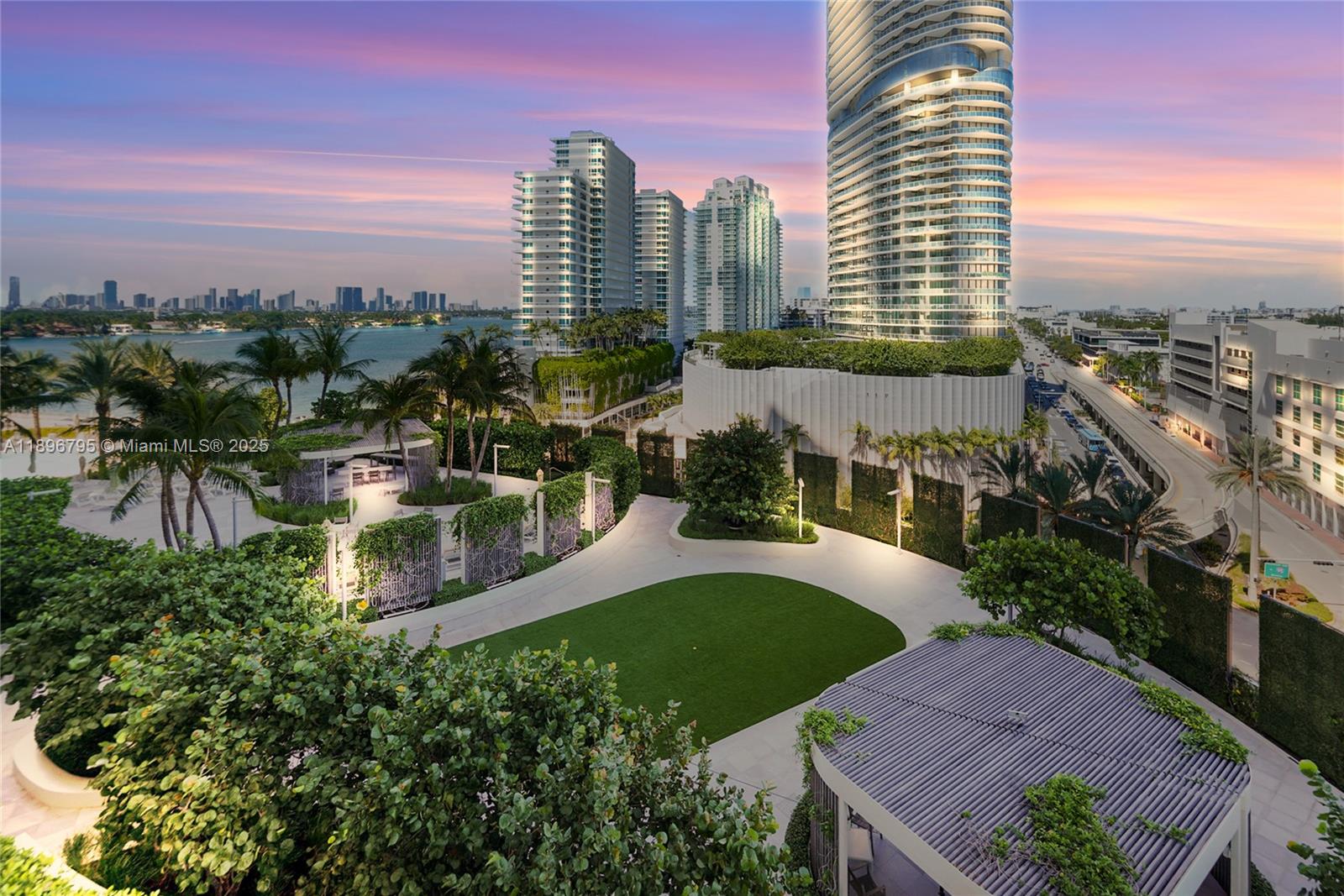 450 Alton Road, Unit 906 Miami Beach, FL 33139 - Photo 40 of 77