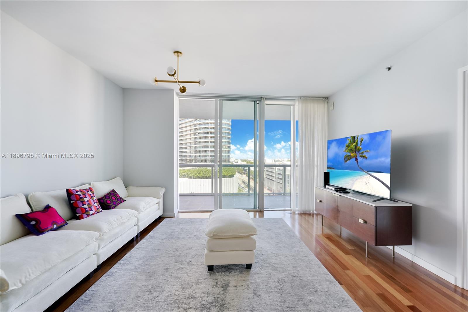 450 Alton Road, Unit 906 Miami Beach, FL 33139 - Photo 6 of 77