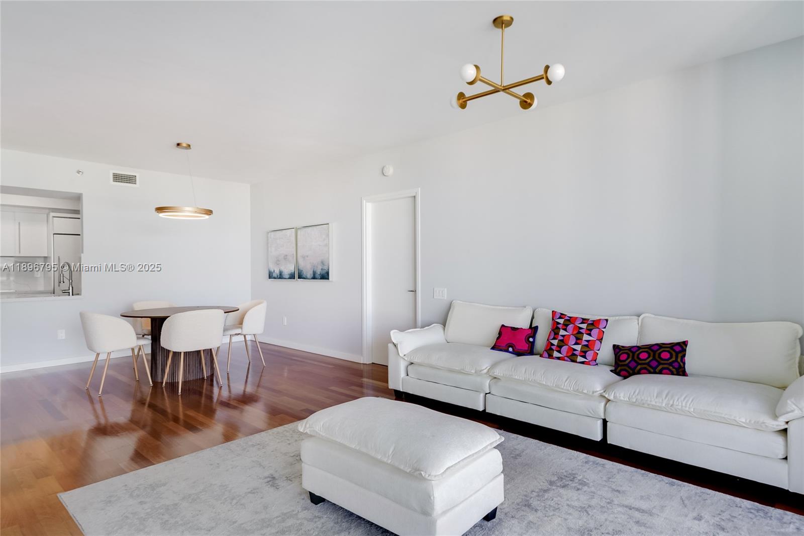 450 Alton Road, Unit 906 Miami Beach, FL 33139 - Photo 7 of 77