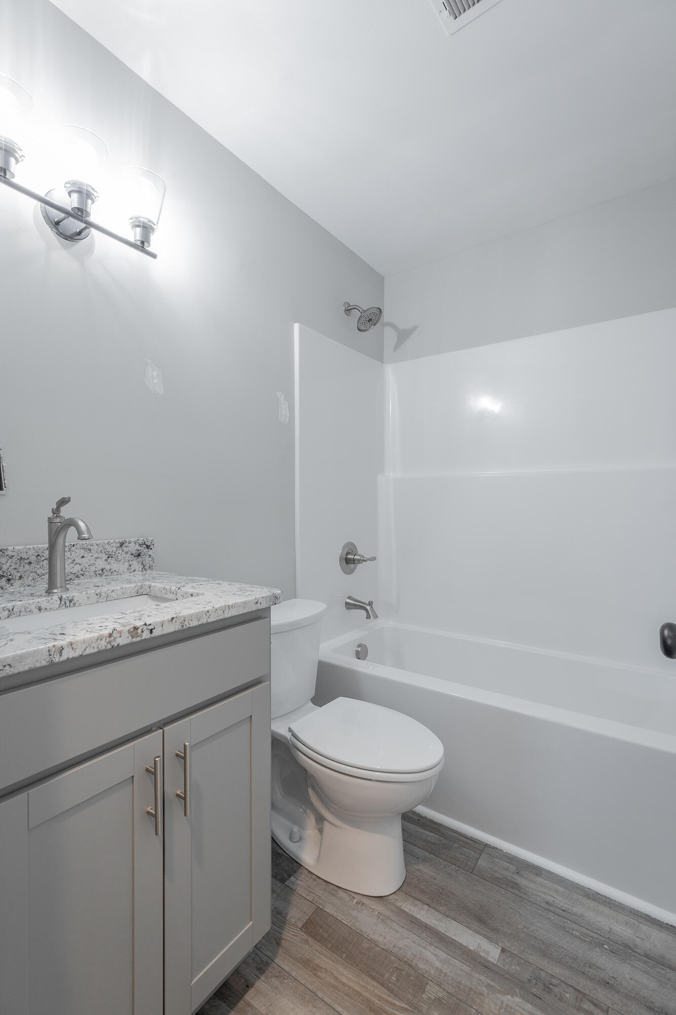 2115 Riverside Drive Chattanooga, TN 37406 - Photo 18 of 39 2115 Riverside Drive HD-16