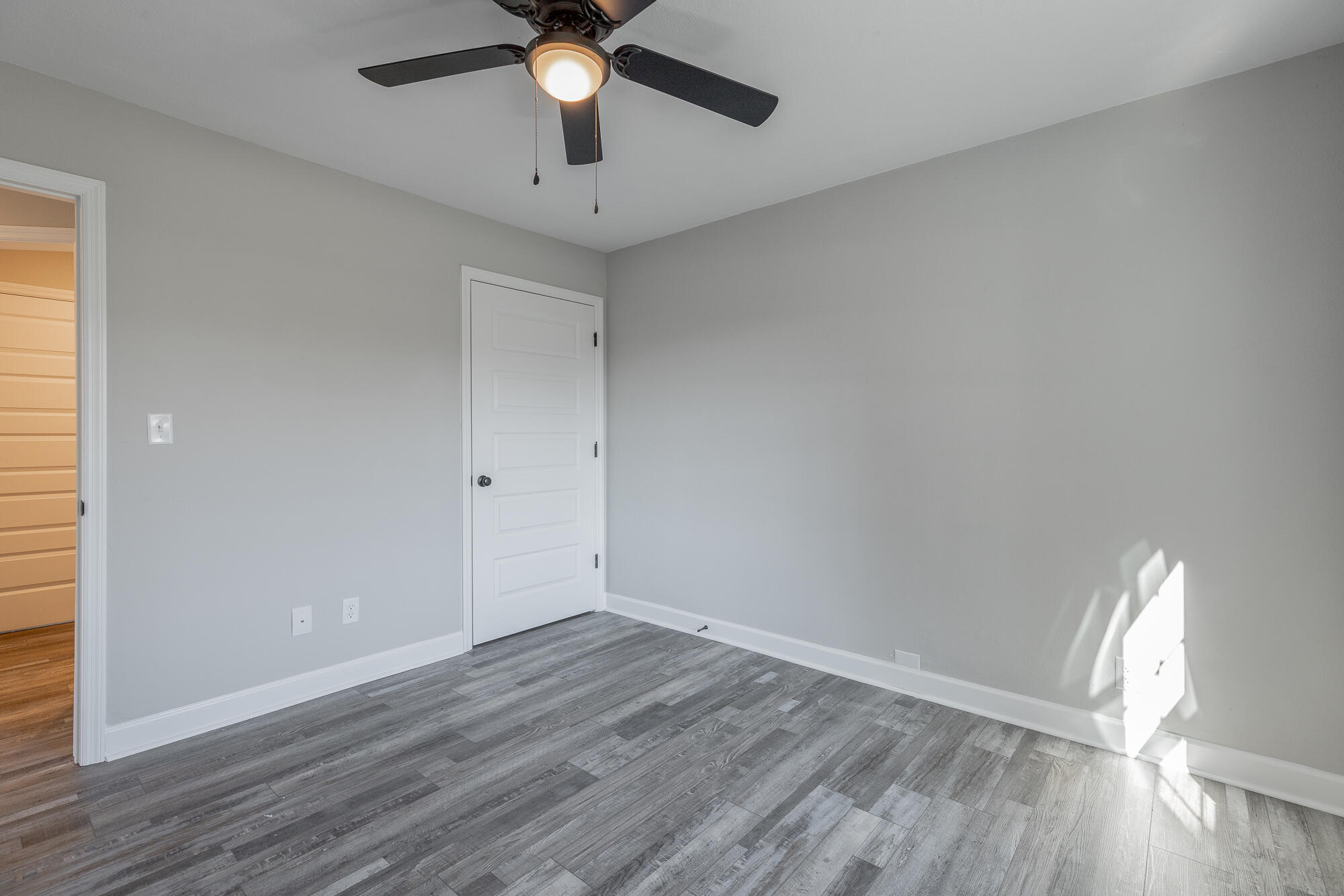 2115 Riverside Drive Chattanooga, TN 37406 - Photo 20 of 39 2115 Riverside Drive HD-18