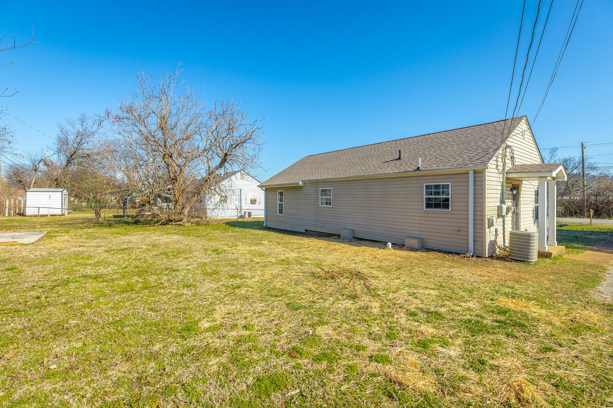 2115 Riverside Drive Chattanooga, TN 37406 - Photo 34 of 39 2115 Riverside Drive HD-40