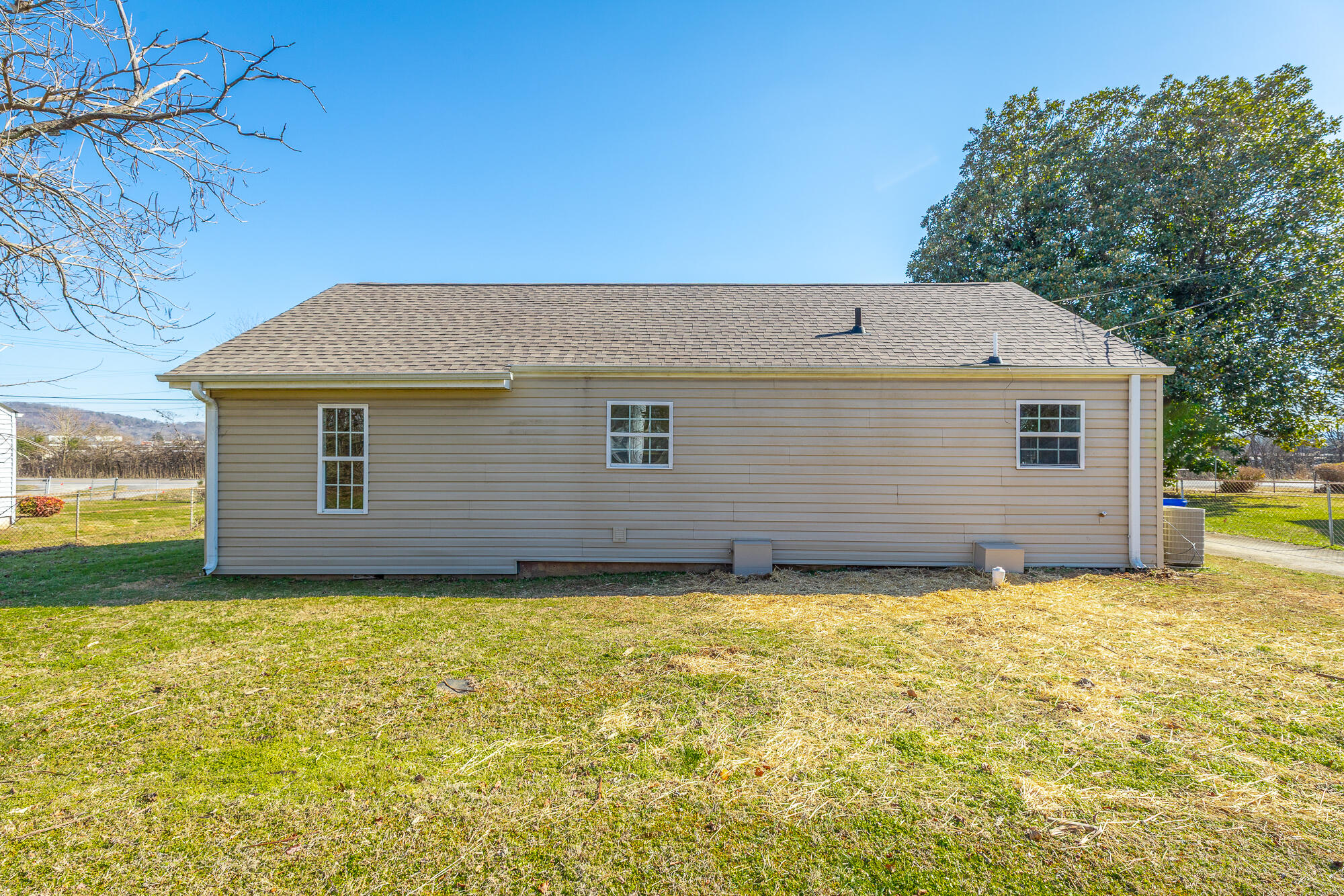 2115 Riverside Drive Chattanooga, TN 37406 - Photo 36 of 39 2115 Riverside Drive HD-42