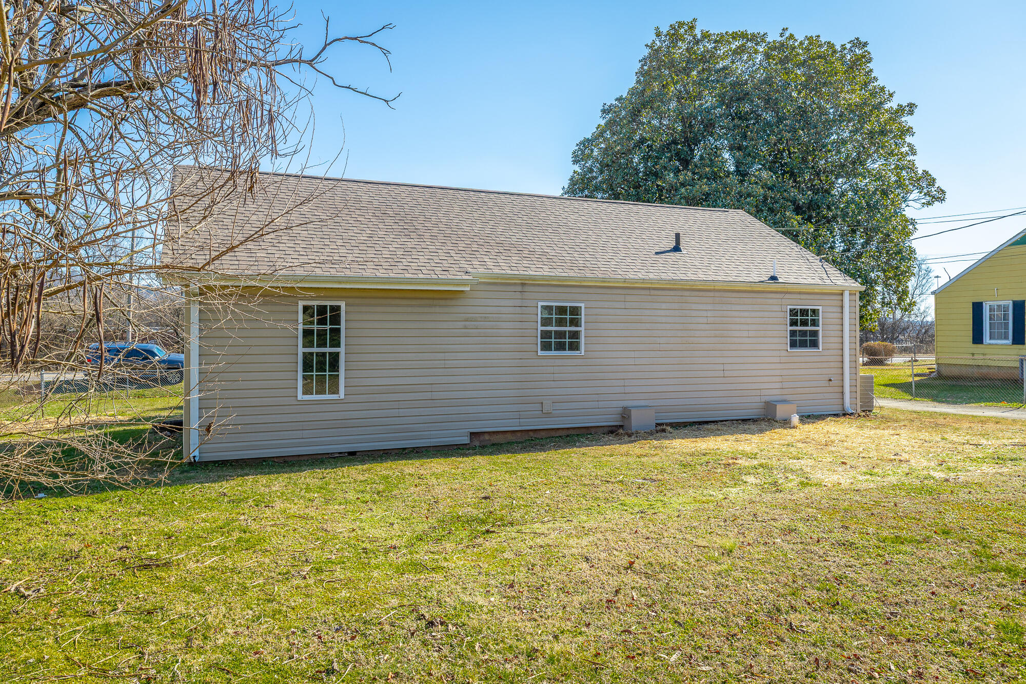 2115 Riverside Drive Chattanooga, TN 37406 - Photo 38 of 39 2115 Riverside Drive HD-44