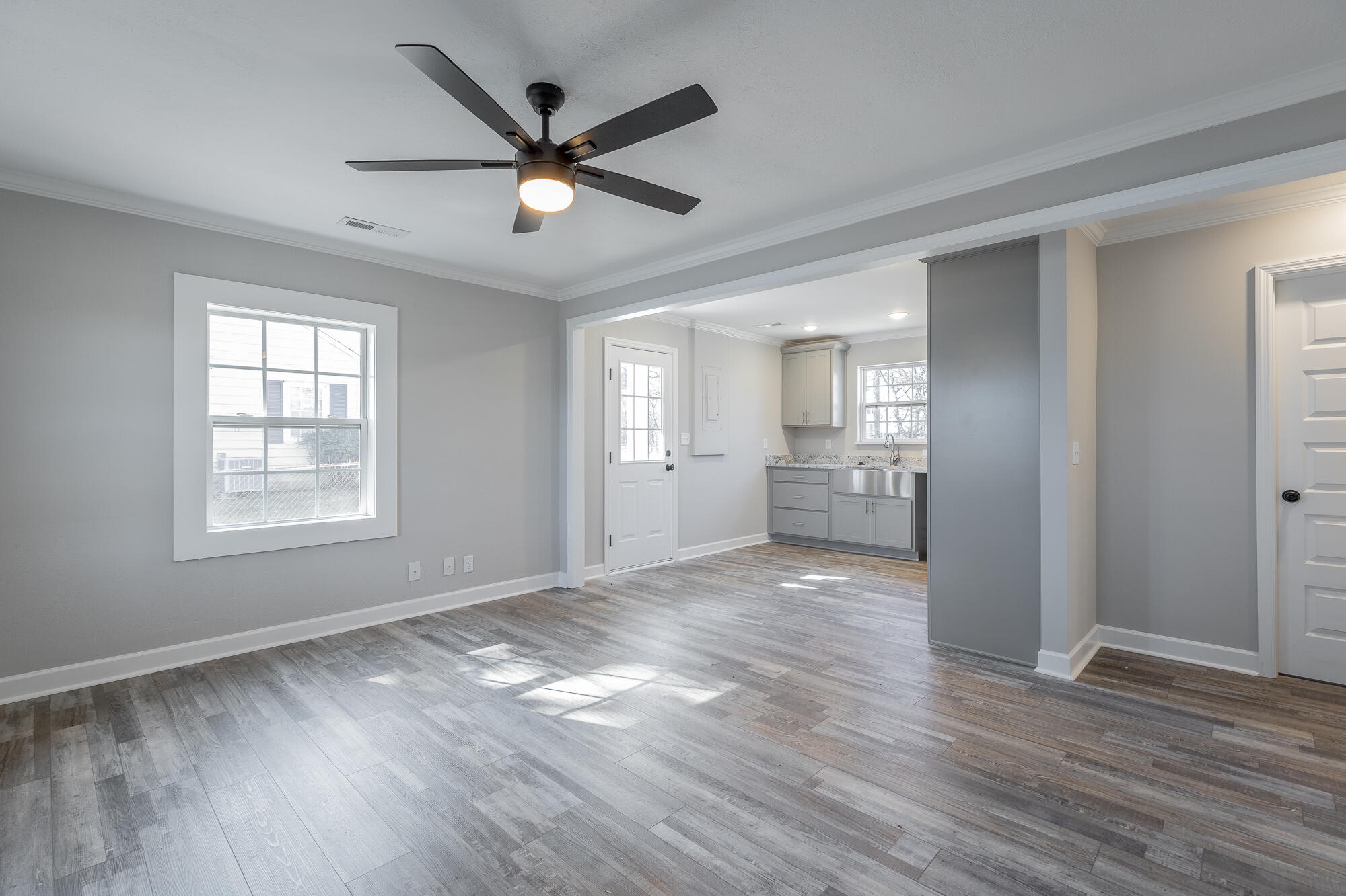 2115 Riverside Drive Chattanooga, TN 37406 - Photo 4 of 39 2115 Riverside Drive HD-2