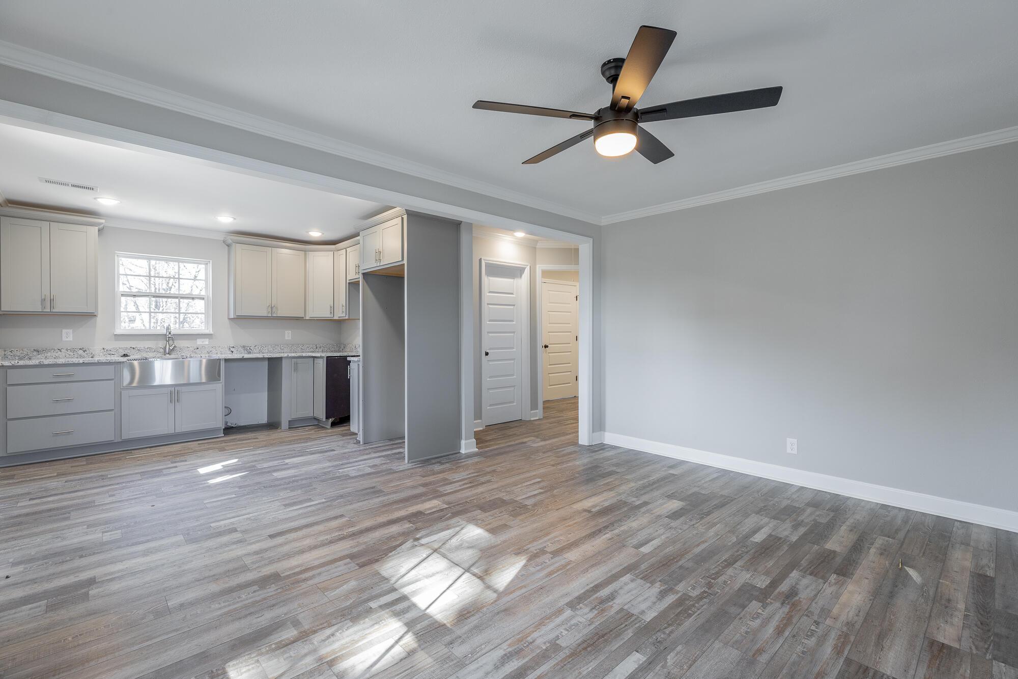 2115 Riverside Drive Chattanooga, TN 37406 - Photo 5 of 39 2115 Riverside Drive HD-3