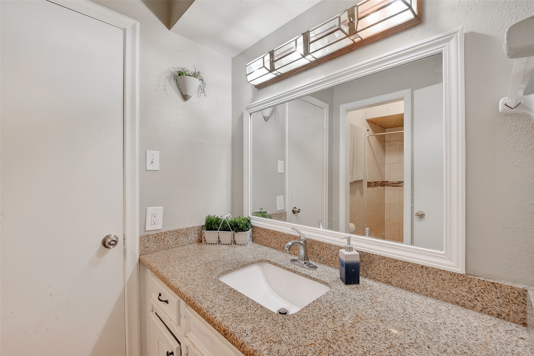 621 Elsbeth Road Channelview, TX 77530 - Photo 22 of 38