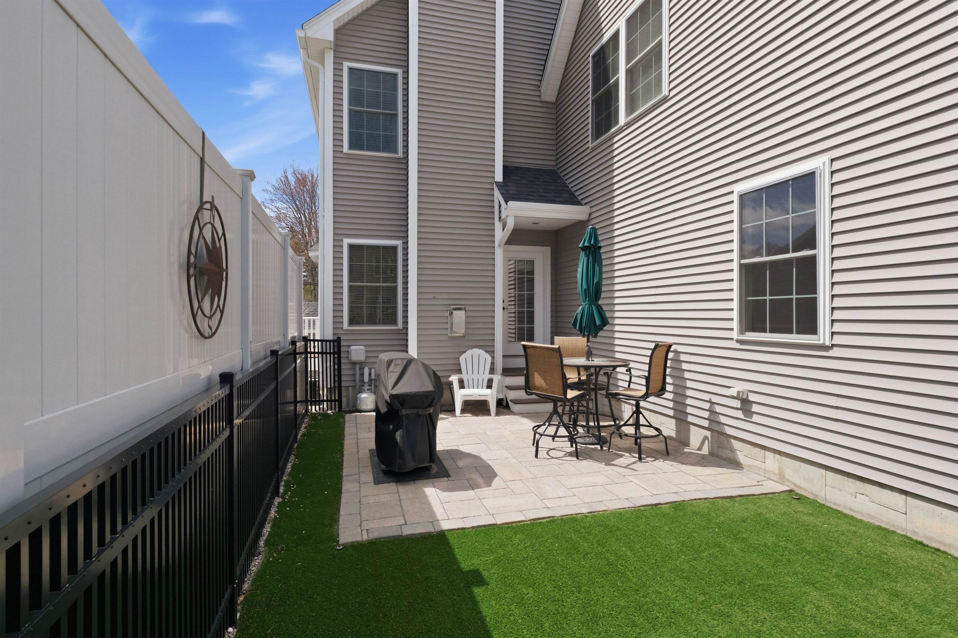 2 Goldenrod Lane Concord, NH 03301 - Photo 8 of 58