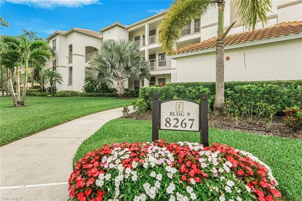 $409,000 | 8267 Parkstone Place, Unit 201, Naples, FL 34120