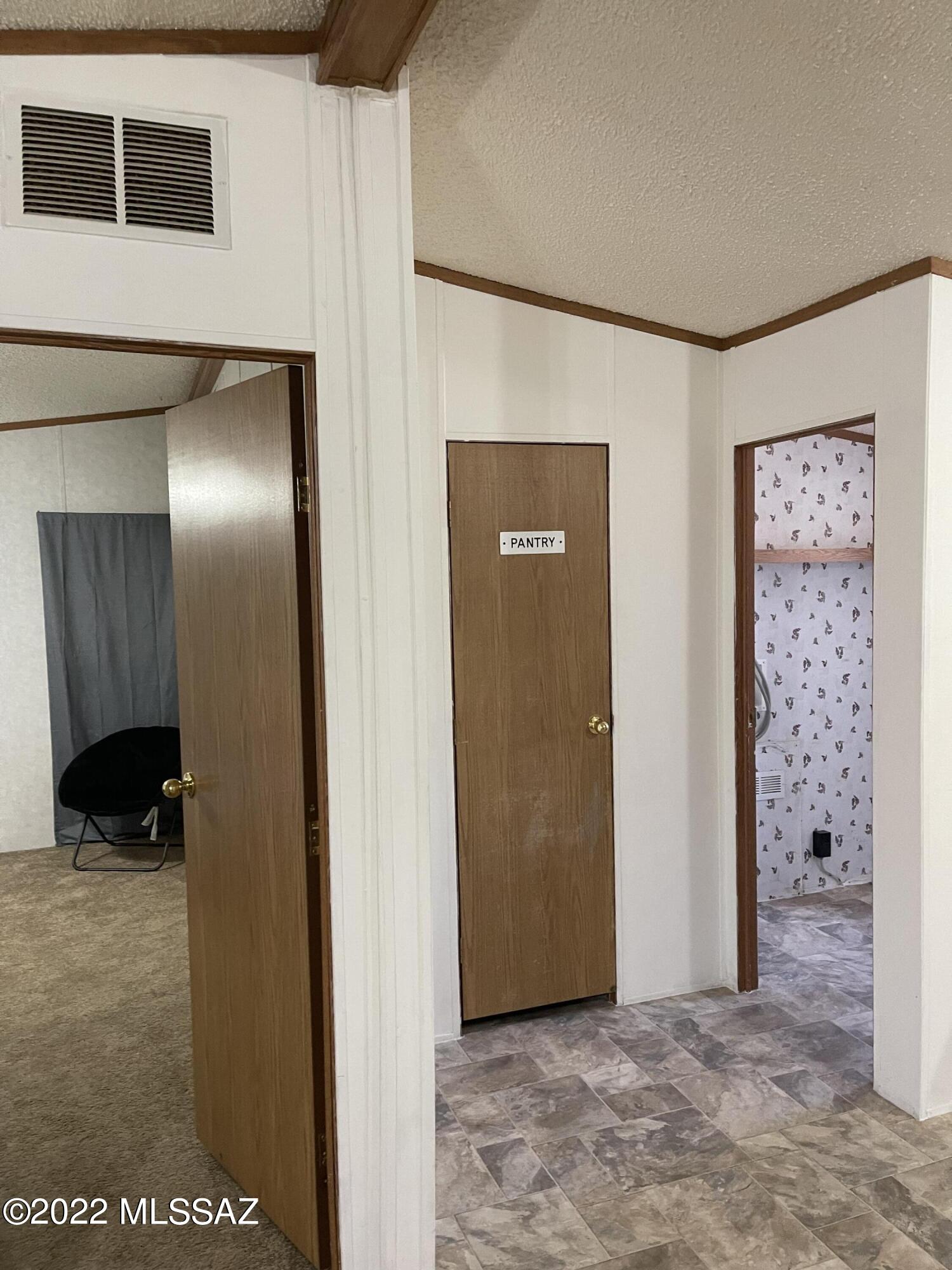 4121 West Tetakusim Road, Unit 2 Tucson, AZ 85746 - Photo 13 of 31