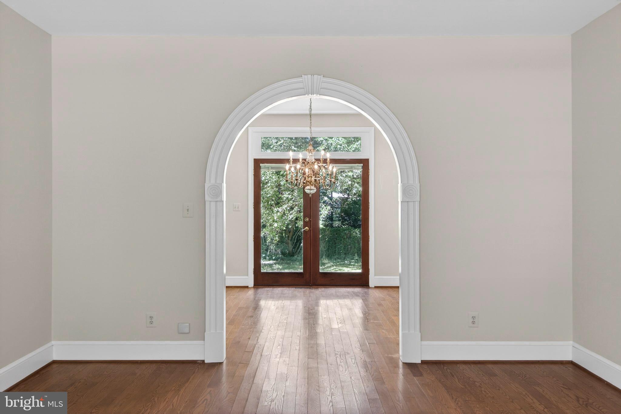 8130 Viola Street Springfield, VA 22152 - Photo 13 of 55 Gallery Image 13