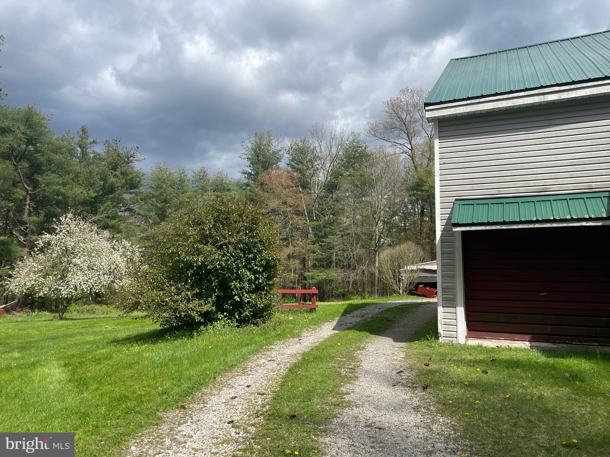 451 Old State Road Gardners, PA 17324 - Photo 9 of 74 Gallery Image 9