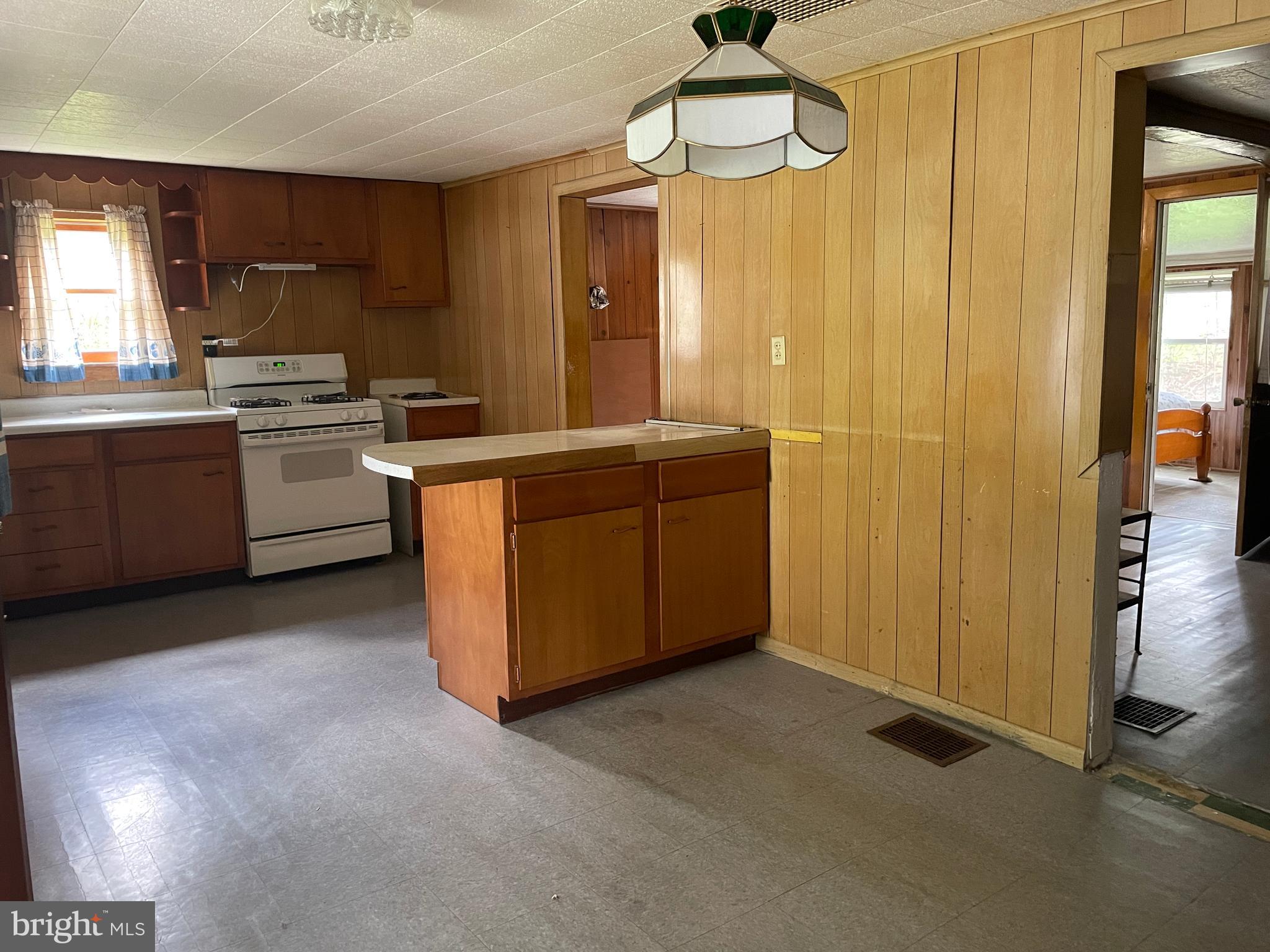 451 Old State Road Gardners, PA 17324 - Photo 10 of 74 Gallery Image 10
