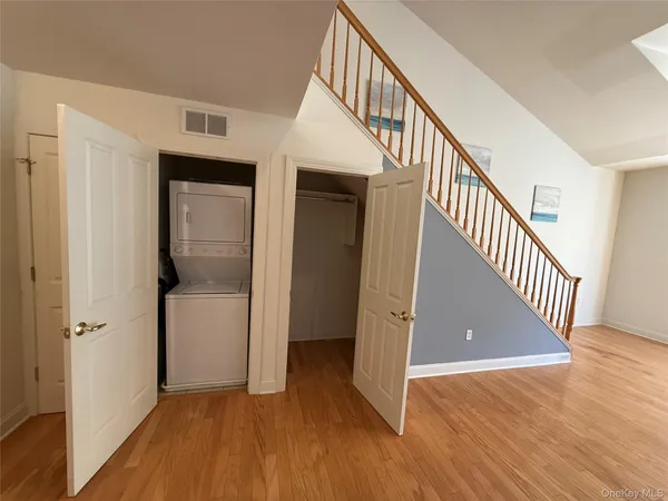 $3,500 | 1405 Round Pointe Drive, Haverstraw, NY 10927