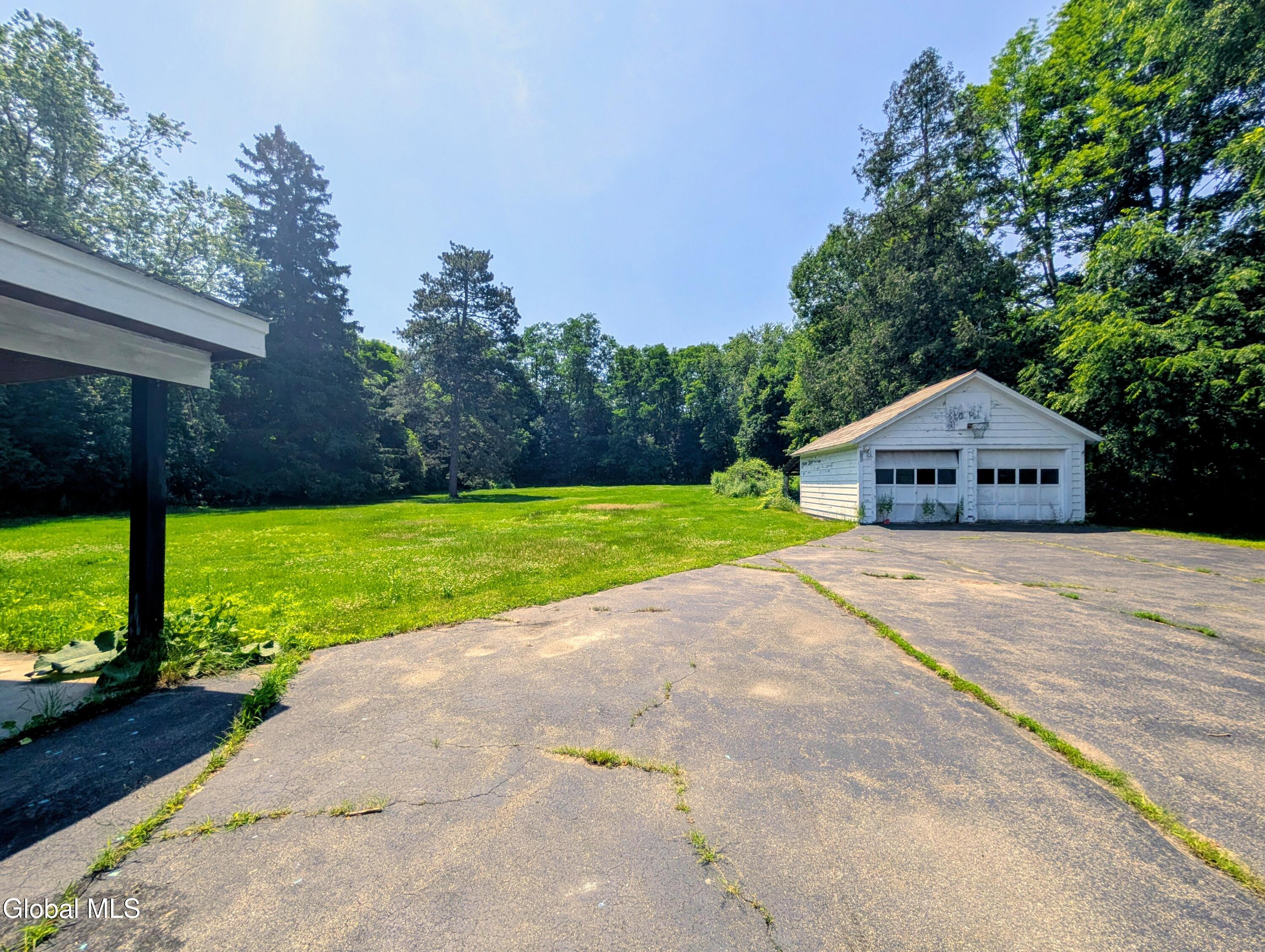 2709 Main Street Crown Point, NY 12928 - Photo 3 of 25 1000008507