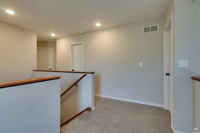 $299,950 | 2810 Chasehire Drive, Lawrence, KS 66046