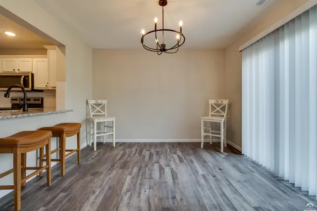 $299,950 | 2810 Chasehire Drive, Lawrence, KS 66046