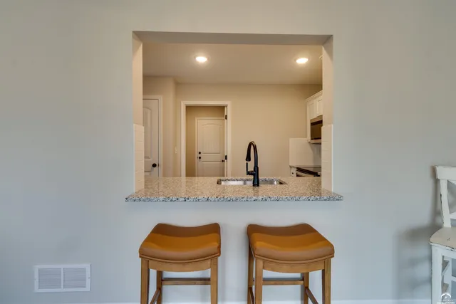 $299,950 | 2810 Chasehire Drive, Lawrence, KS 66046