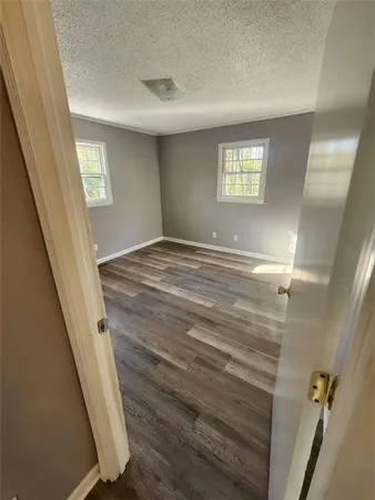 $1,250 | 303 West King Street, Westminster, SC 29693