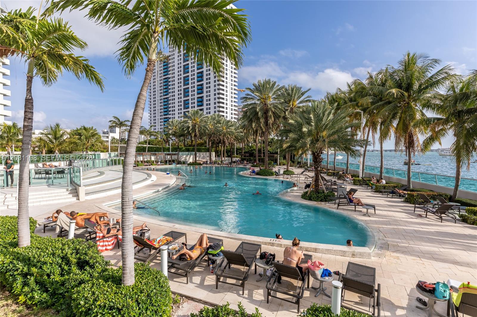 1500 Bay Road, Unit 718S Miami Beach, FL 33139 - Photo 13 of 30