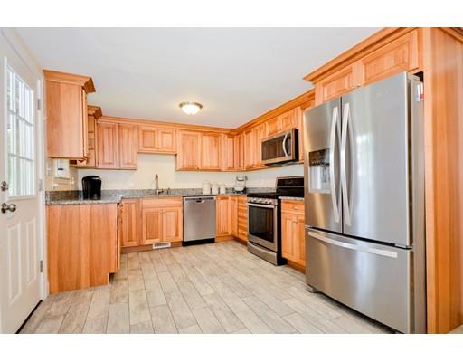 467 Cotuit Road Mashpee, MA 02649 - Photo 13 of 21