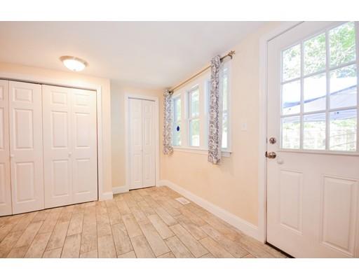 467 Cotuit Road Mashpee, MA 02649 - Photo 14 of 21