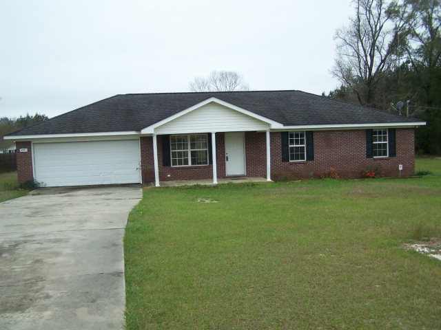 437 Omussee Road Cowarts, AL 36321 - Photo 1 of 1 Main View