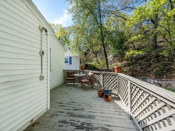 $2,600 | 109 Olive Avenue, Unit 1, Malden, MA 02148