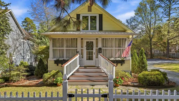 $619,000 | 745 North May Street, Southern Pines, NC 28387