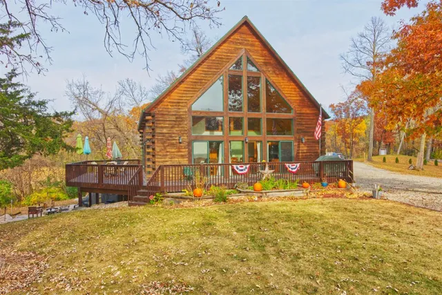 $529,900 | 22780 County State Aid Highway 14, Dassel, MN 55325