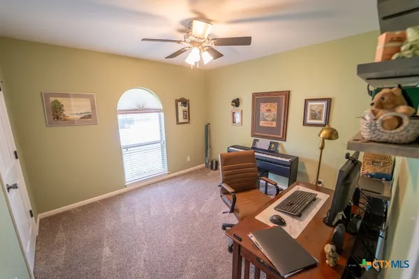 $2,300 | 301 Antietam Drive, Victoria, TX 77904