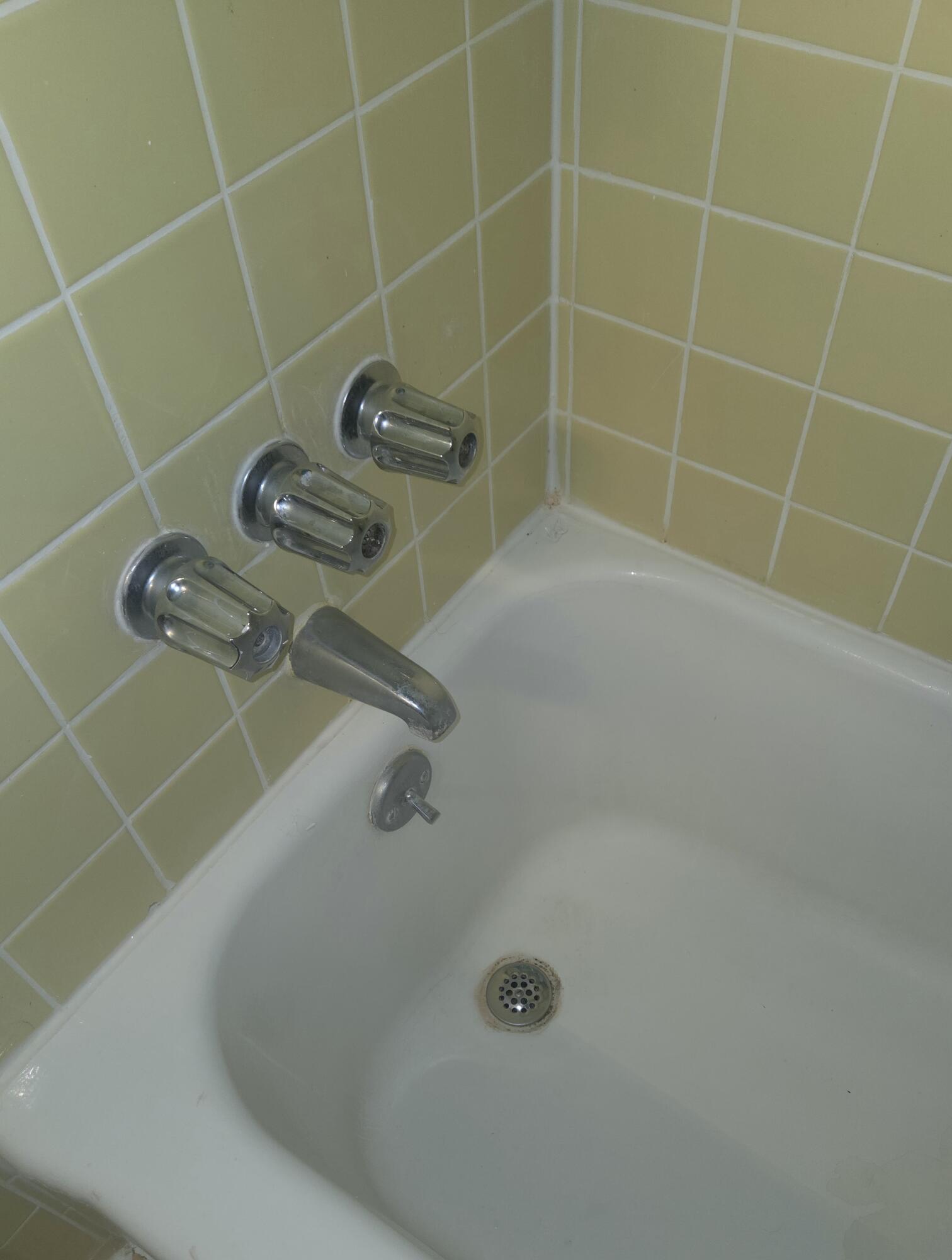 15058 Dixie Redford, MI 48239 - Photo 16 of 43 1000066546