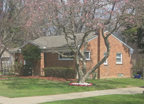 $209,000 | 15058 Dixie, Redford, MI 48239