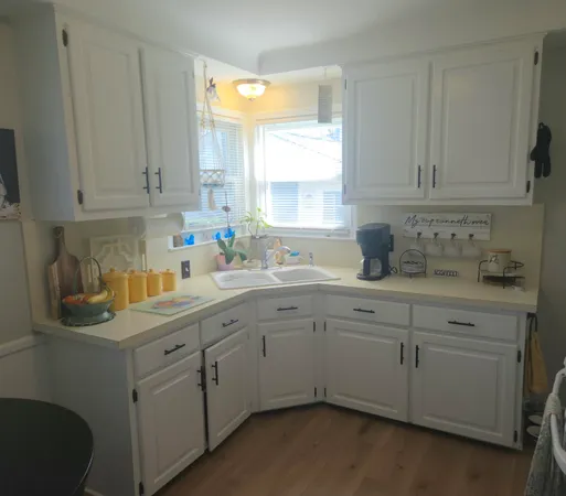 $209,000 | 15058 Dixie, Redford, MI 48239