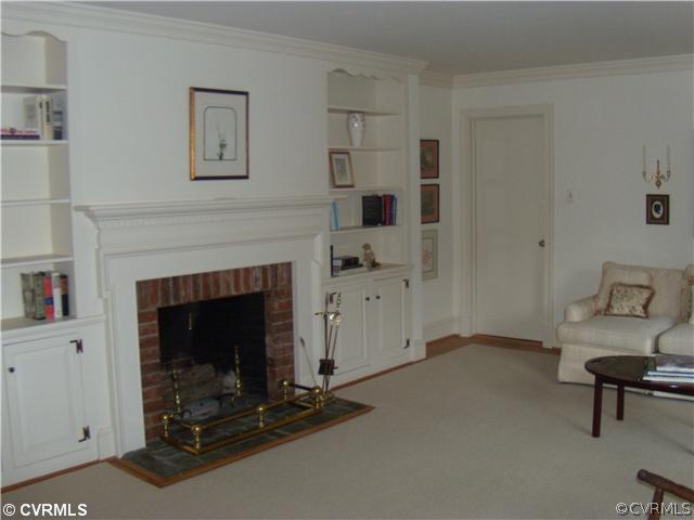 501 Ridge Top Road Henrico, VA 23229 - Photo 2 of 12 Living Room
