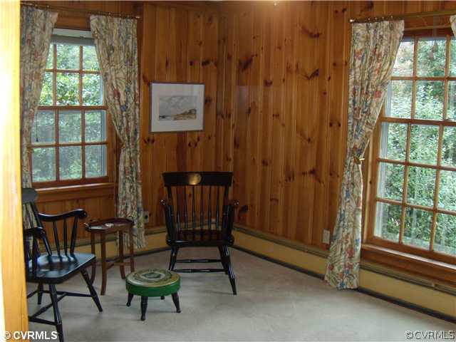 501 Ridge Top Road Henrico, VA 23229 - Photo 4 of 12 Den/Family/Great Room