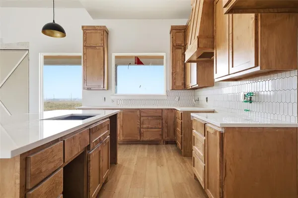 $799,900 | 496 Willow Moon Ranch Road, Crawford, TX 76638