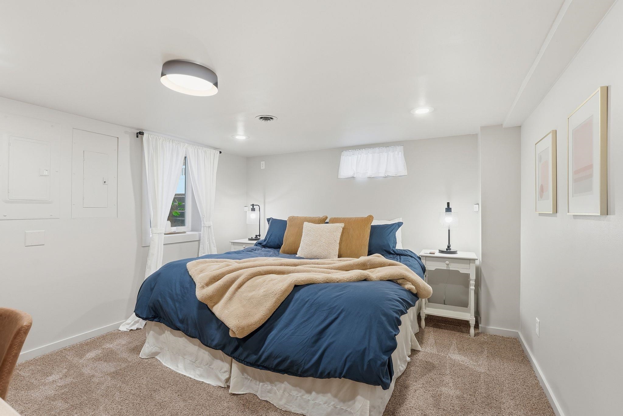 940 East 41st Avenue Spokane, WA 99203 - Photo 23 of 39