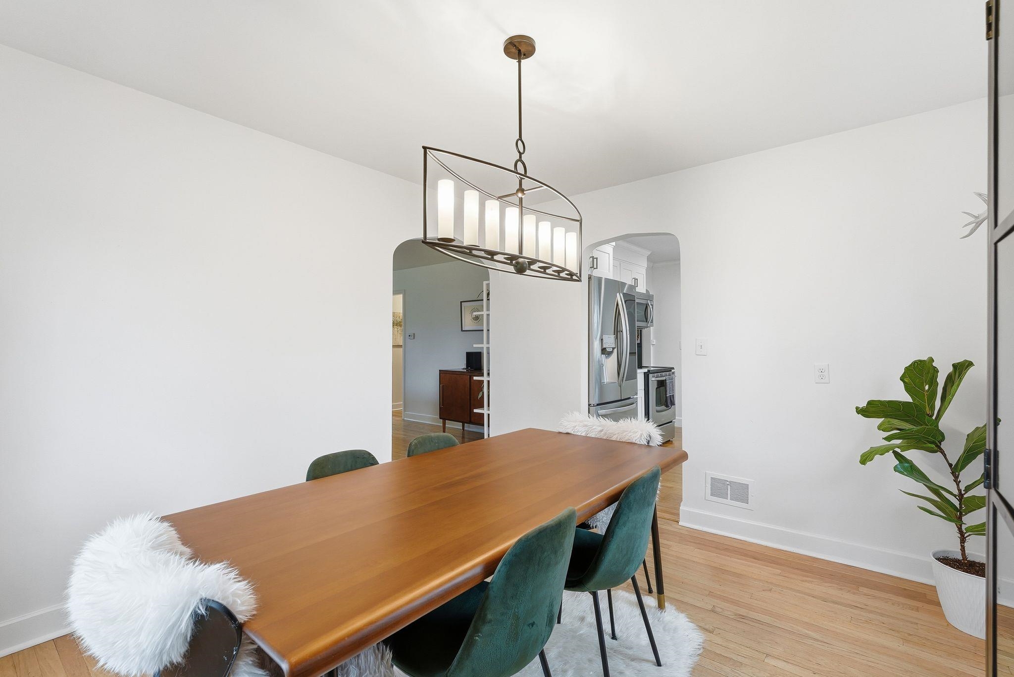 940 East 41st Avenue Spokane, WA 99203 - Photo 9 of 39