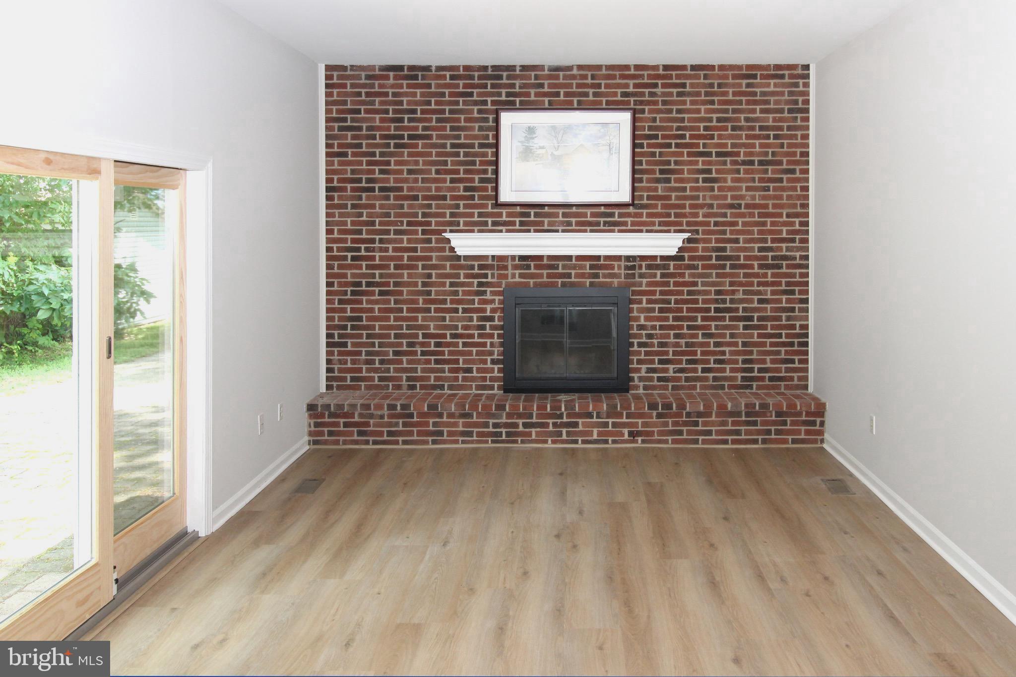 117 Midway Road Phoenixville, PA 19460 - Photo 23 of 49 Family Rm w/Fireplace