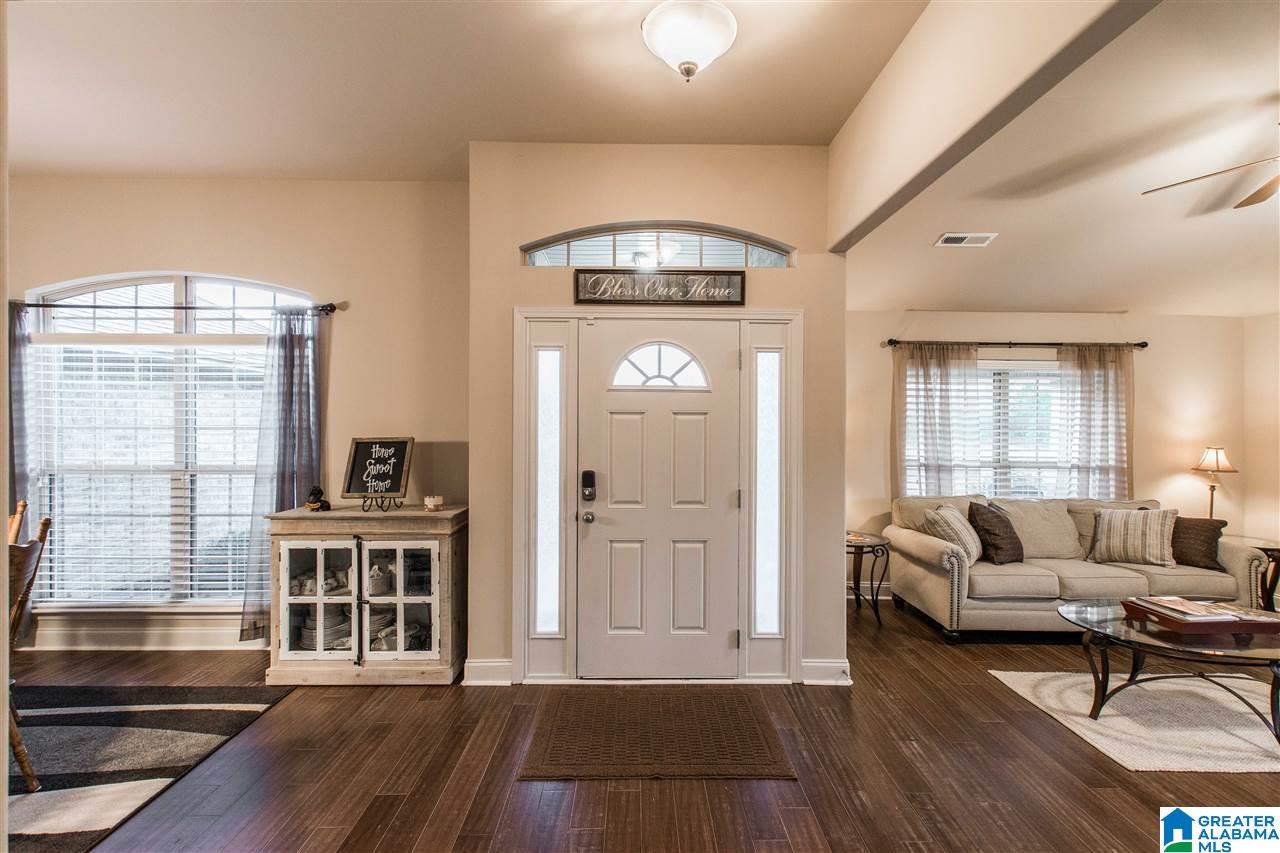 896 Barkley Drive Alabaster, AL 35007 - Photo 3 of 38