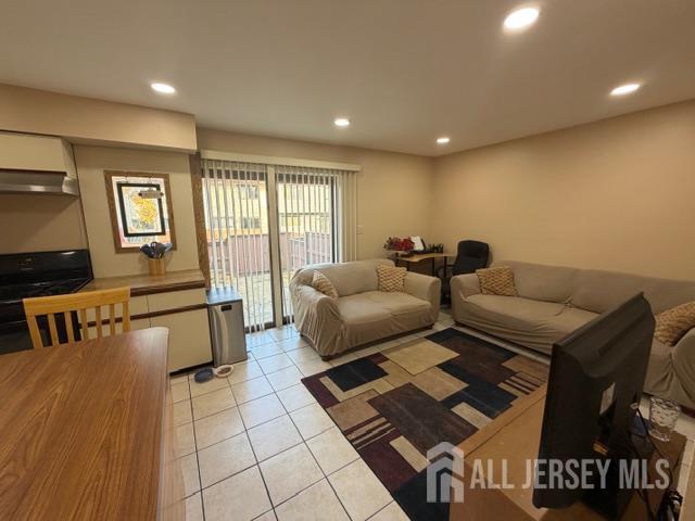 58 Probasco Road East Windsor, NJ 08520 - Photo 8 of 23