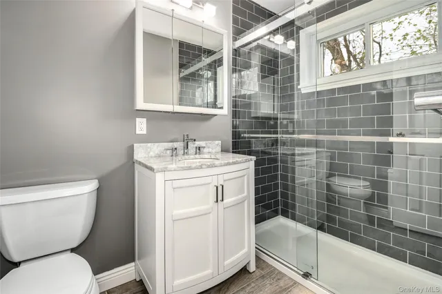 $2,725 | 451 Main Street, Unit 28, Northport, NY 11768