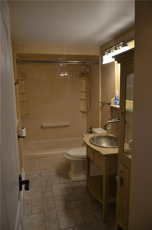 747 Charles Street Rochester, PA 15074 - Photo 12 of 23 Gallery Image 12