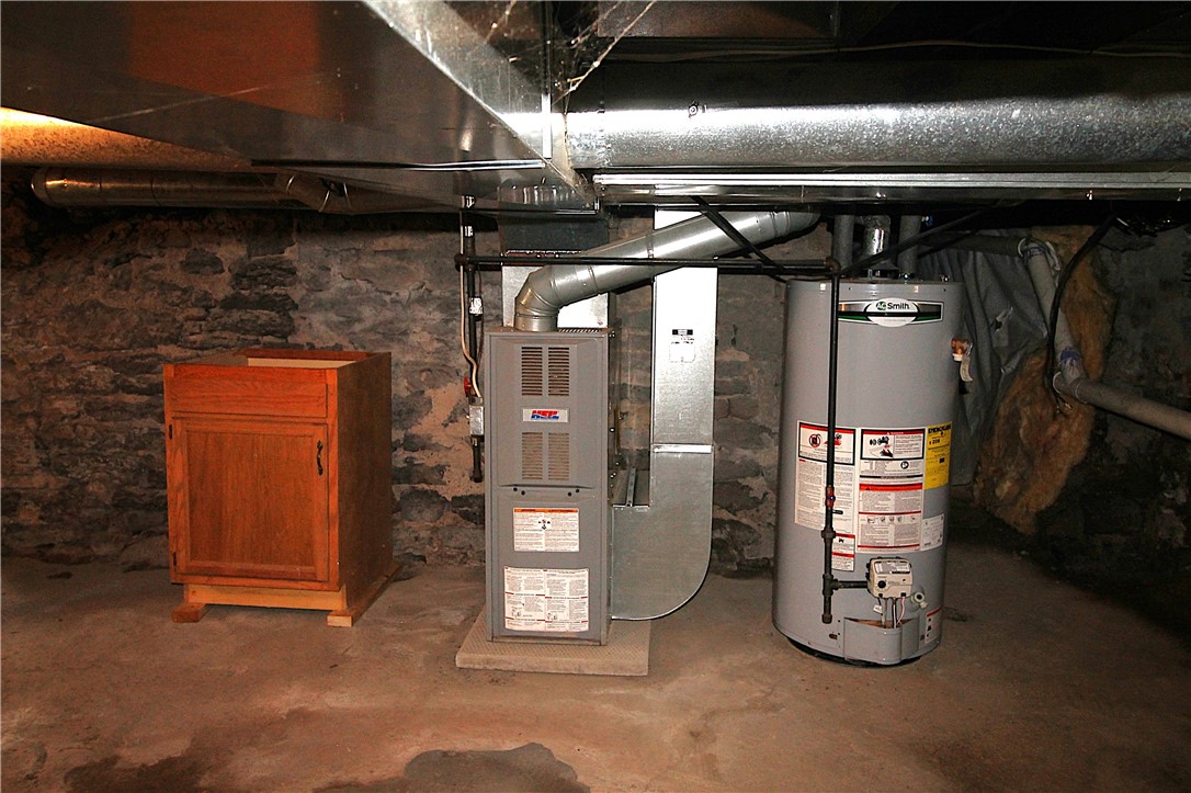 14 Whalin Street Rochester, NY 14620 - Photo 14 of 15