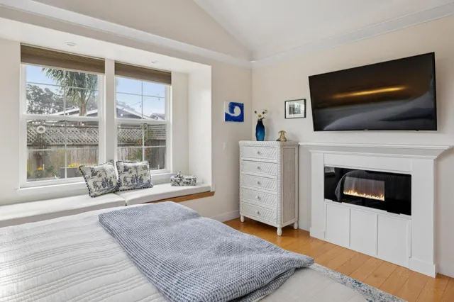 $1,199,000 | 484 Poplar Street, Half Moon Bay, CA 94019