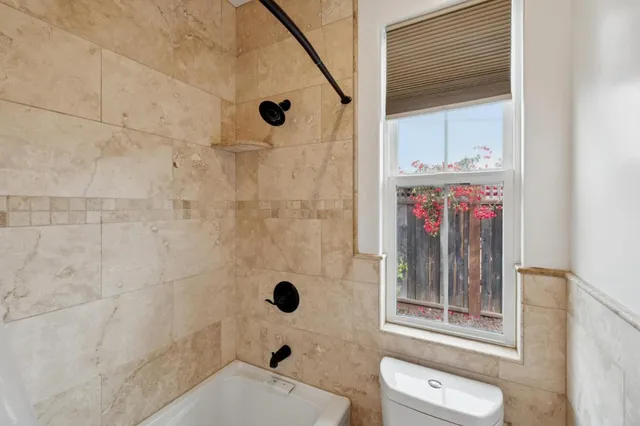 $1,199,000 | 484 Poplar Street, Half Moon Bay, CA 94019