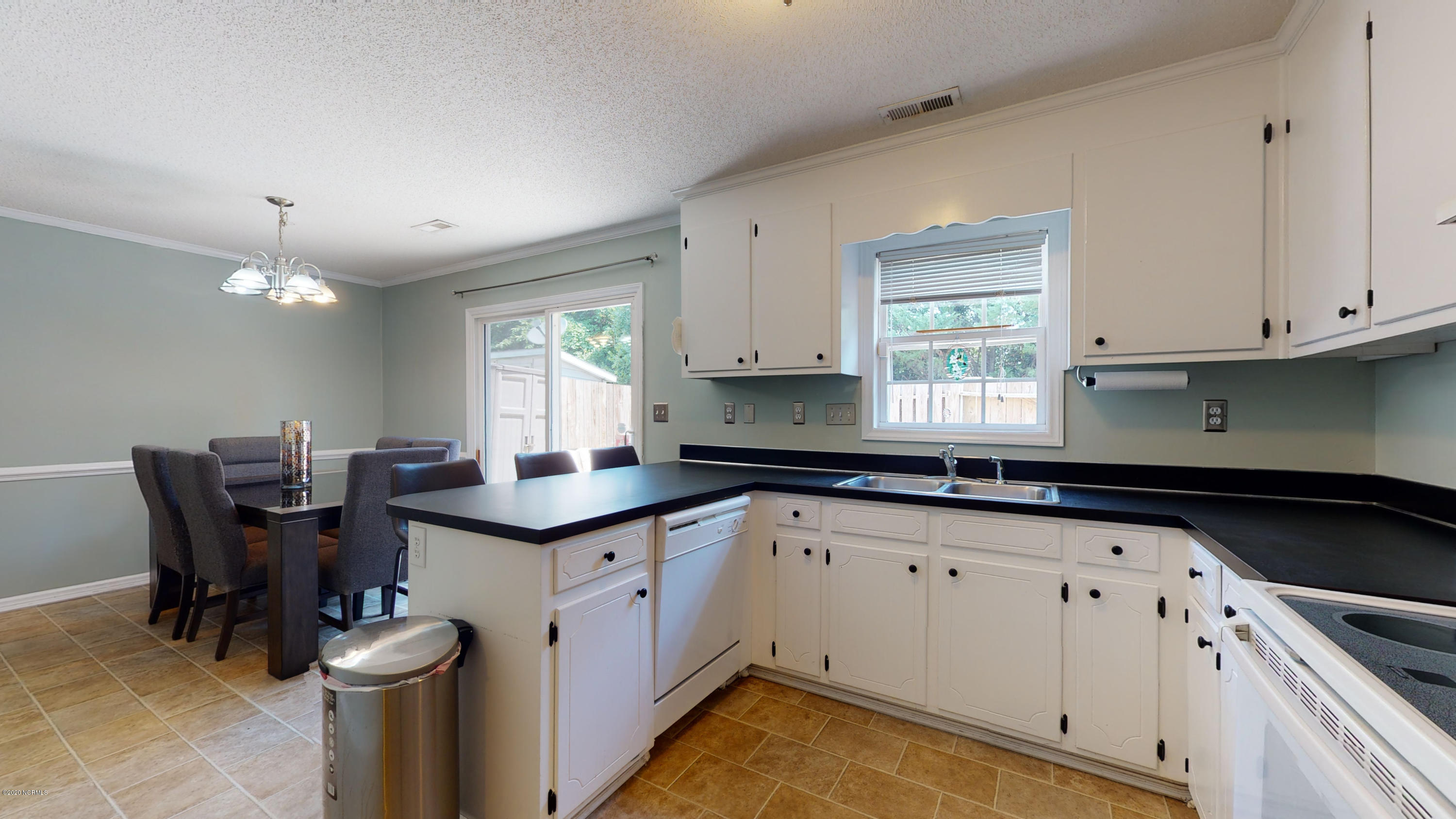 985 Spring Forest Road, Unit C9 Greenville, NC 27834 - Photo 20 of 33 985 C9 Spring Forest-20